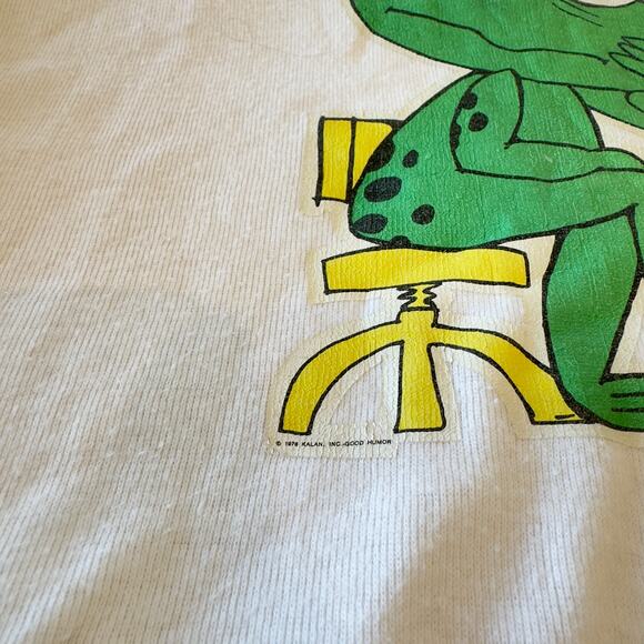 Vintage 1976 I'm So Happy I Could Just Sh*t Y2K Frog At Desk Tee Size XL - Picture 3 of 6